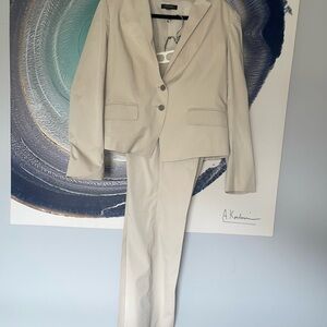 Women’s Ann Taylor Beige pant suit.